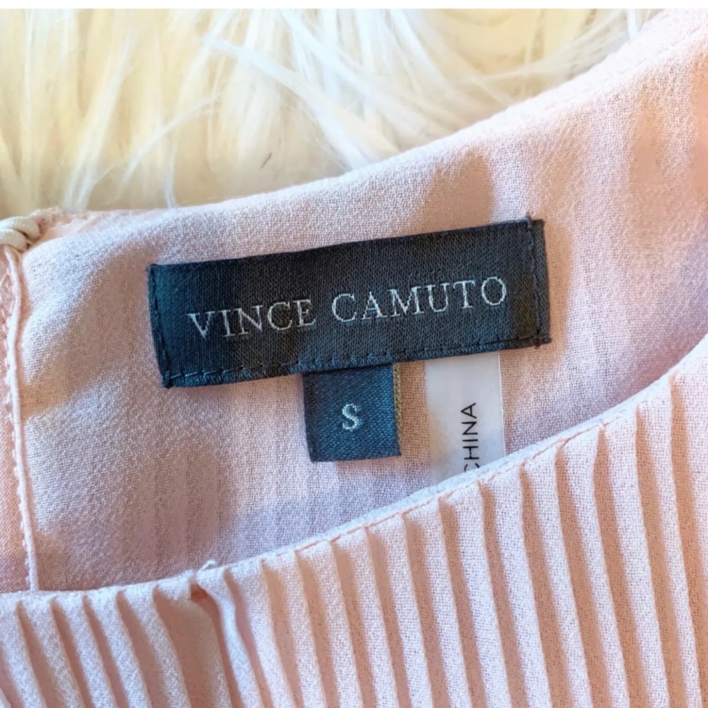 VINCE CAMUTO Pale Pink Pleated 3/4 Sleeve Blouse - Picture 5 of 5